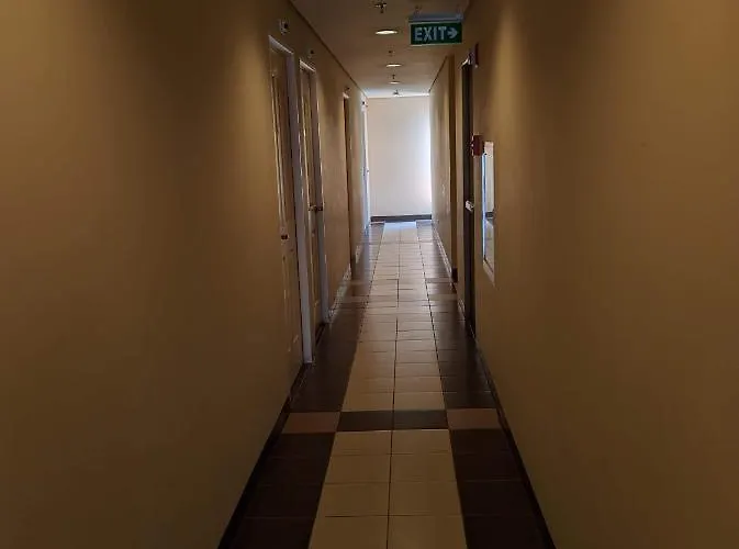 Avida San Lorenzo Tower 2 公寓式飯店 *